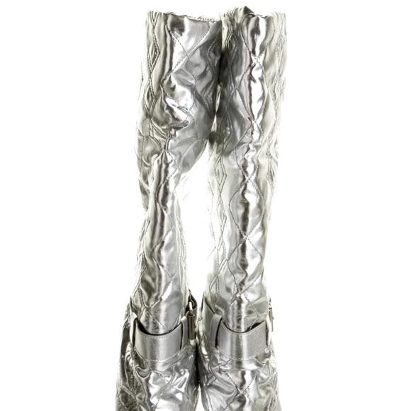 D&G Metallic Silver Leather Boots & Booties - Picture 4 of 17